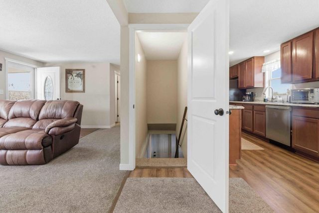 47646 Whistle Road, Isle, MN 56342