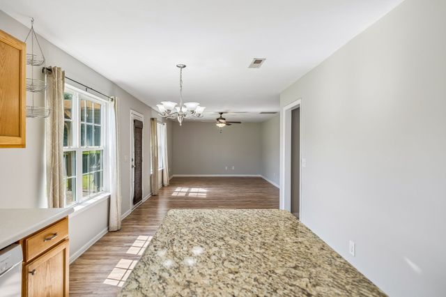 1029 Vanguard Dr, Spring Hill, TN 37174