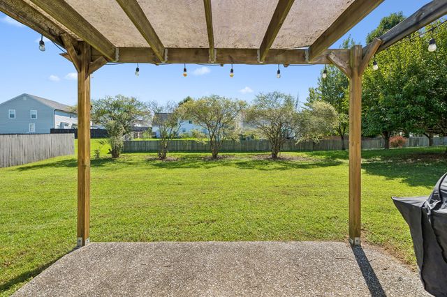 1029 Vanguard Dr, Spring Hill, TN 37174