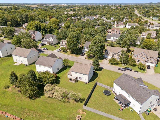 1029 Vanguard Dr, Spring Hill, TN 37174
