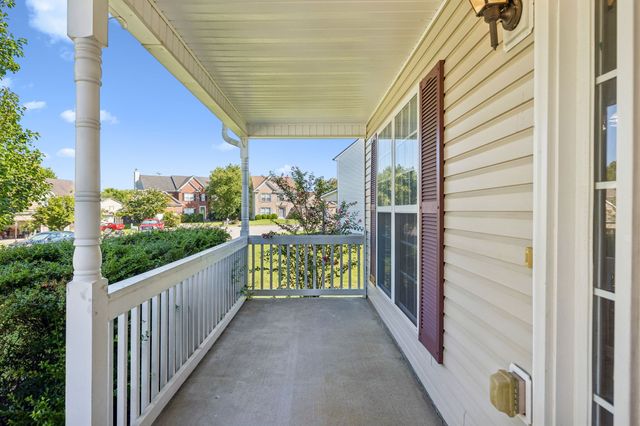 1029 Vanguard Dr, Spring Hill, TN 37174