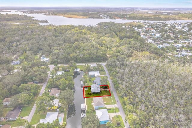 3625 N SUWANNEE POINT, Crystal River, FL 34428