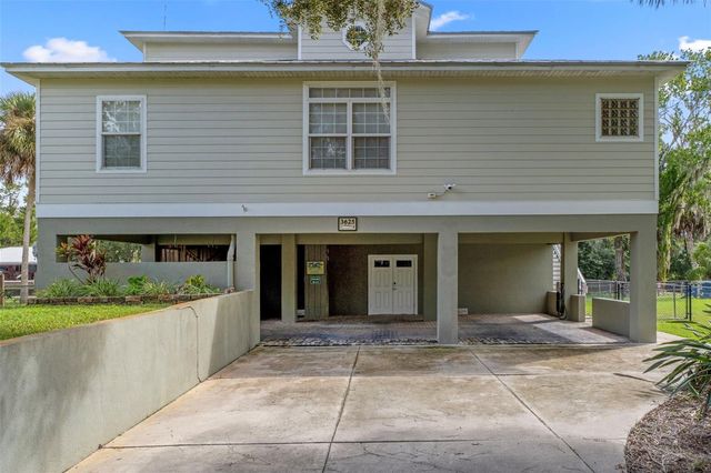 3625 N SUWANNEE POINT, Crystal River, FL 34428