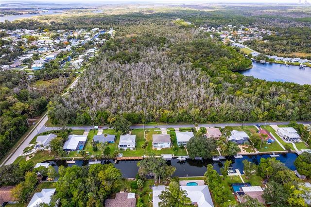 3625 N SUWANNEE POINT, Crystal River, FL 34428