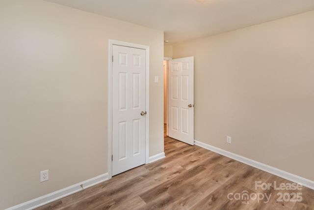 4808 Thornwood Road, Charlotte, NC 28213