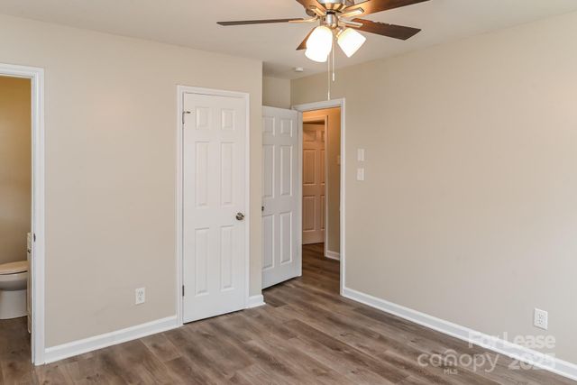 4808 Thornwood Road, Charlotte, NC 28213