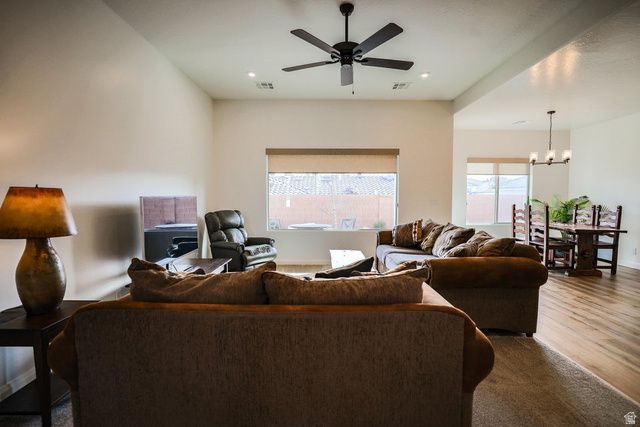 2767 W VICO WAY, St. George, UT 84770