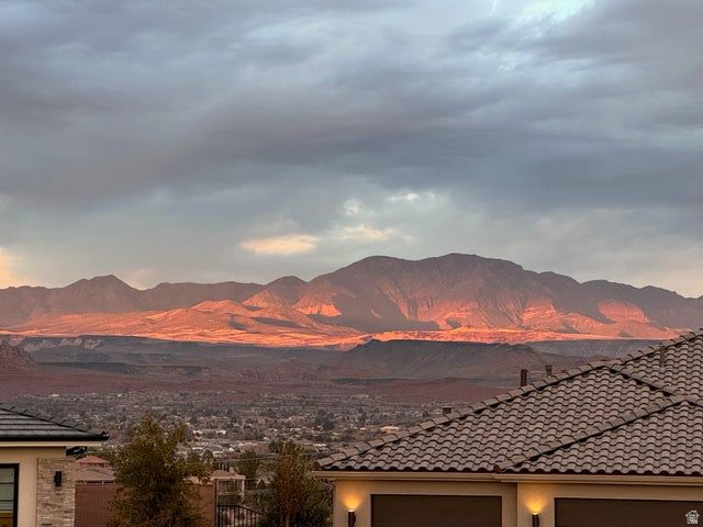 2767 W VICO WAY, St. George, UT 84770