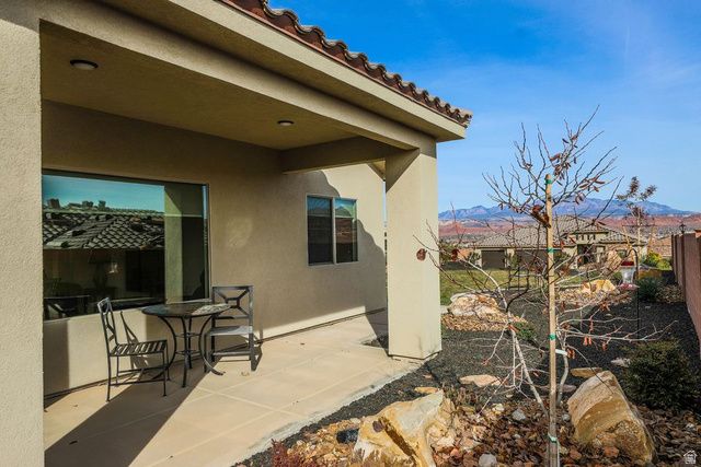 2767 W VICO WAY, St. George, UT 84770