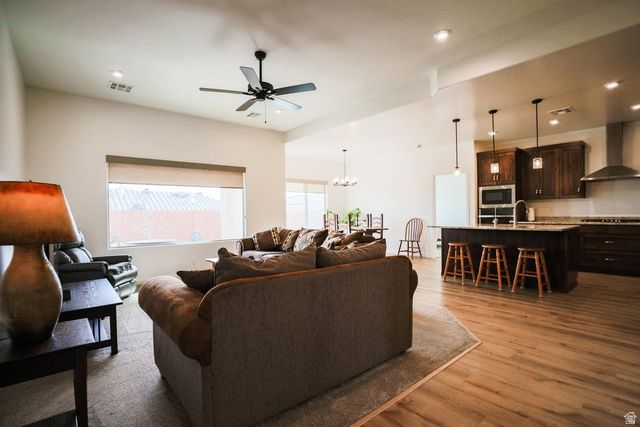 2767 W VICO WAY, St. George, UT 84770