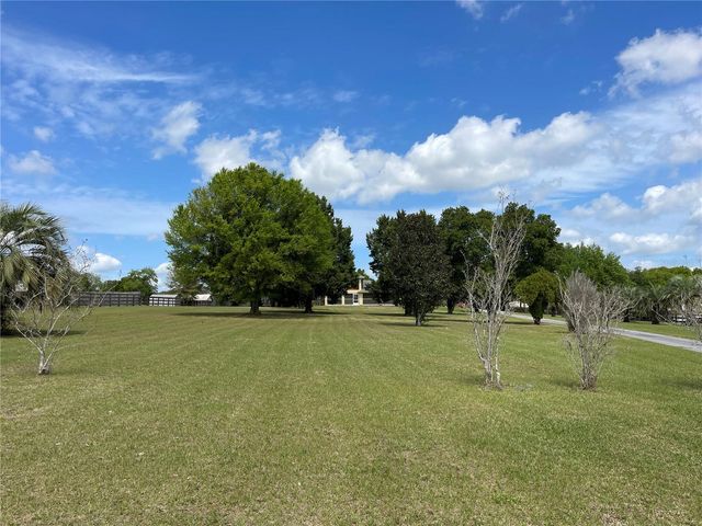 15121 SE 175TH STREET, Weirsdale, FL 32195