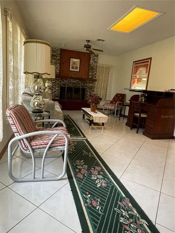 15121 SE 175TH STREET, Weirsdale, FL 32195