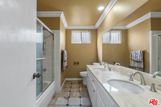 13400 Roscoe Boulevard, Panorama City, CA 91402