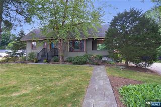 429 Sterling Place, Ridgewood, NJ 07450