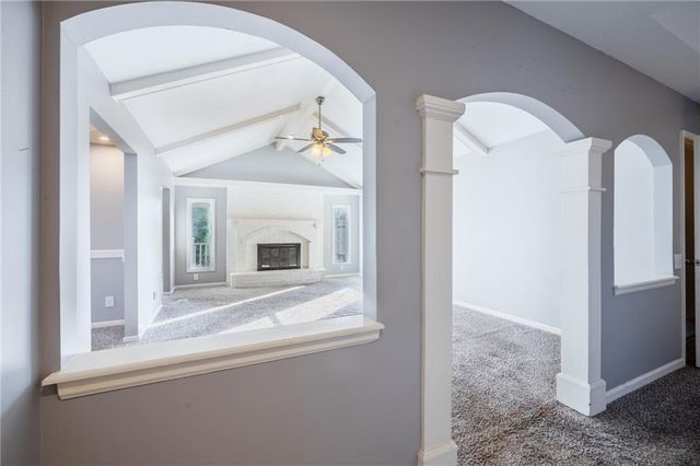 7801 N Garfield Avenue, Kansas City, MO 64118