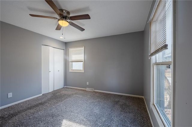 7801 N Garfield Avenue, Kansas City, MO 64118