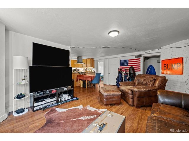 613 Pine St, Boulder, CO 80302