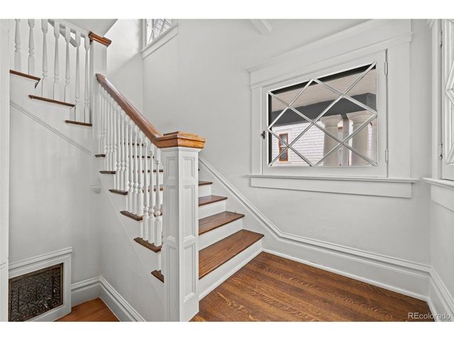 613 Pine St, Boulder, CO 80302