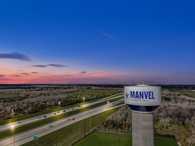 4359 Millers Creek Lane, Manvel, TX 77578