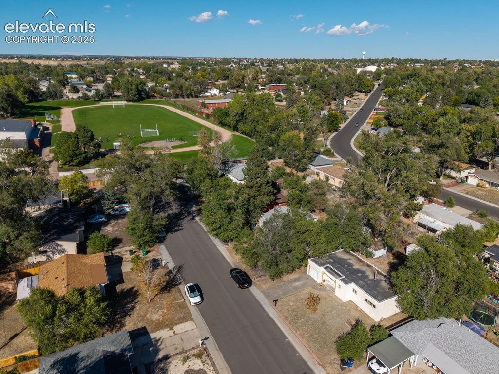 221 Jasper Drive, Colorado Springs, CO 80911 — photo 3