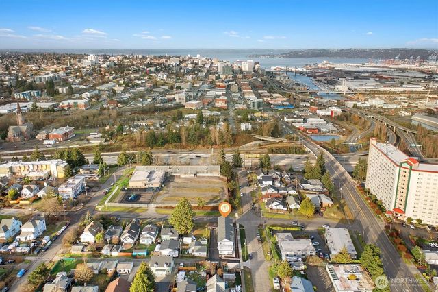 3302 S C Street, Tacoma, WA 98418