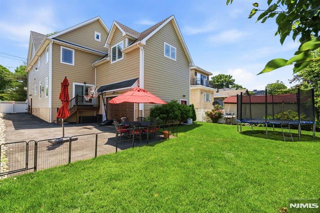 1077 Anderson, Fort Lee, NJ 07024