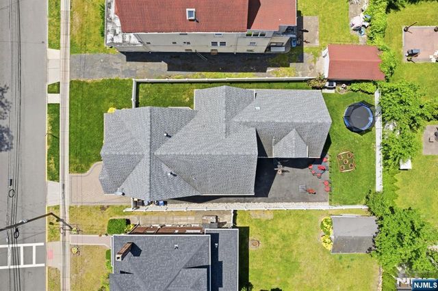 1077 Anderson, Fort Lee, NJ 07024