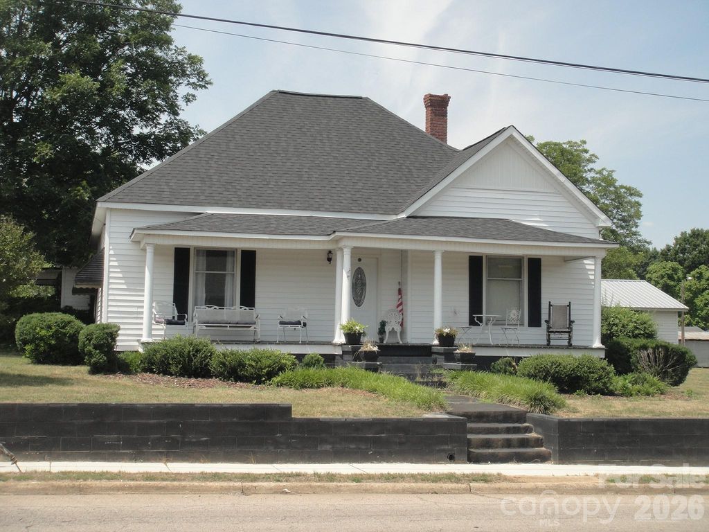 501 W Ryder Avenue, Landis, NC 28088