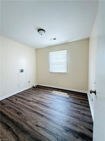 549 Ararat Hwy, Ararat, VA 24053