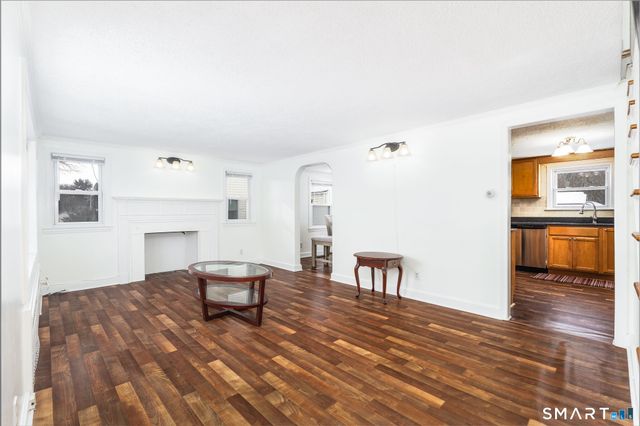 783 South Quaker Lane, West Hartford, CT 06110