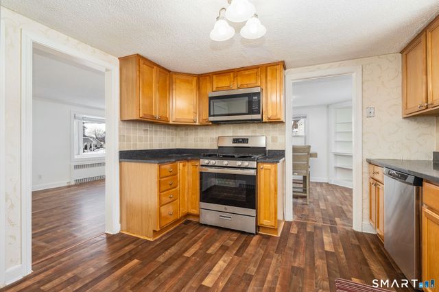 783 South Quaker Lane, West Hartford, CT 06110