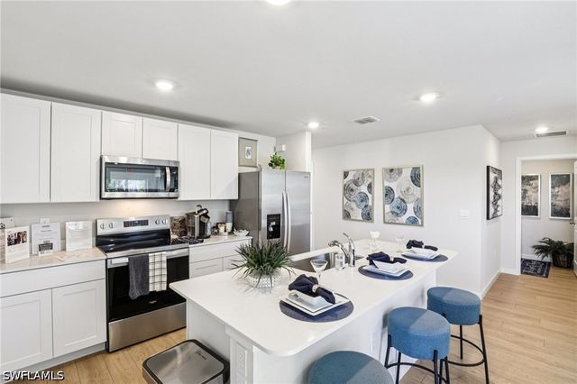 8029 CEDAR KEY WAY, Lehigh Acres, FL 33905