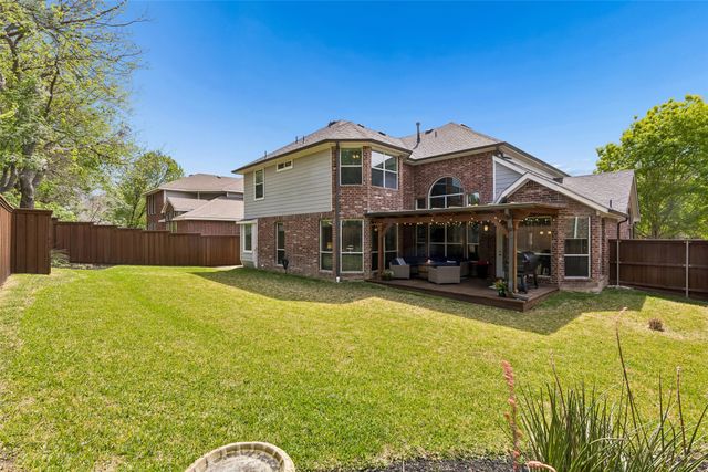 2206 Autumn Trail, Garland, TX 75040