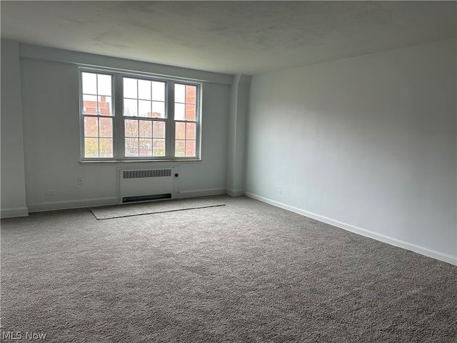 13800 Fairhill Road 416, Shaker Heights, OH 44120