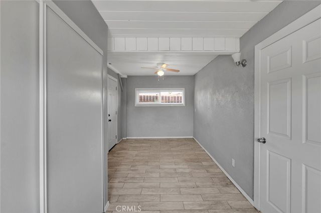 33454 Hampton Way, Daggett, CA 92327