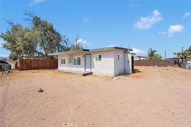 33454 Hampton Way, Daggett, CA 92327
