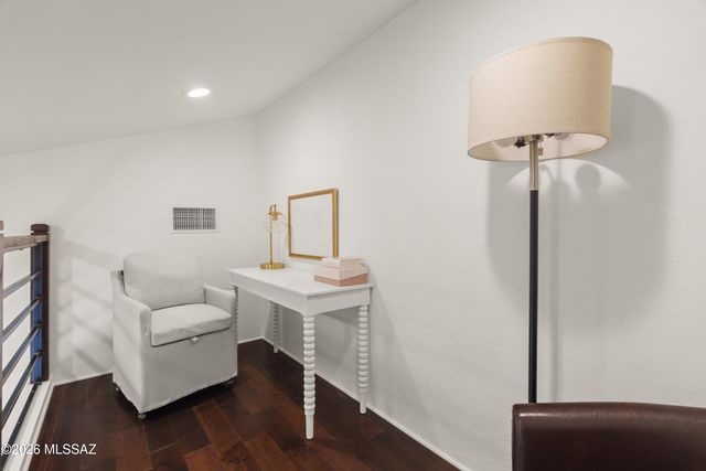 1620 N Wilmot Rd Unit F216, Tucson, AZ 85712