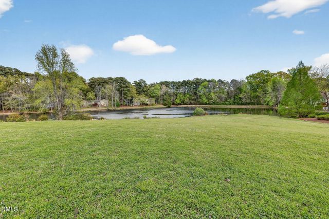 214 Hanover Place, Cary, NC 27511