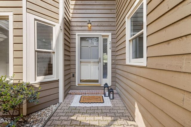 214 Hanover Place, Cary, NC 27511