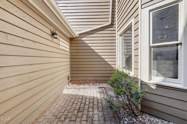 214 Hanover Place, Cary, NC 27511