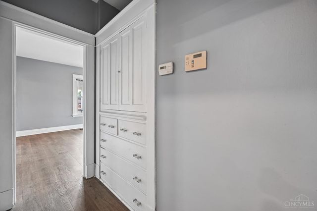 6815 Montgomery Road, Silverton, OH 45236