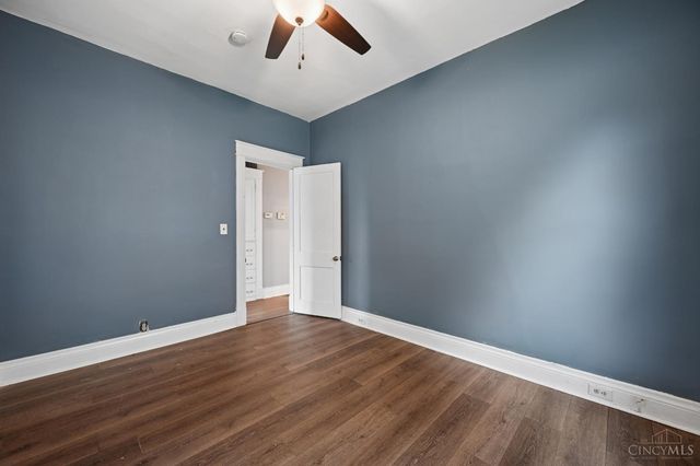 6815 Montgomery Road, Silverton, OH 45236