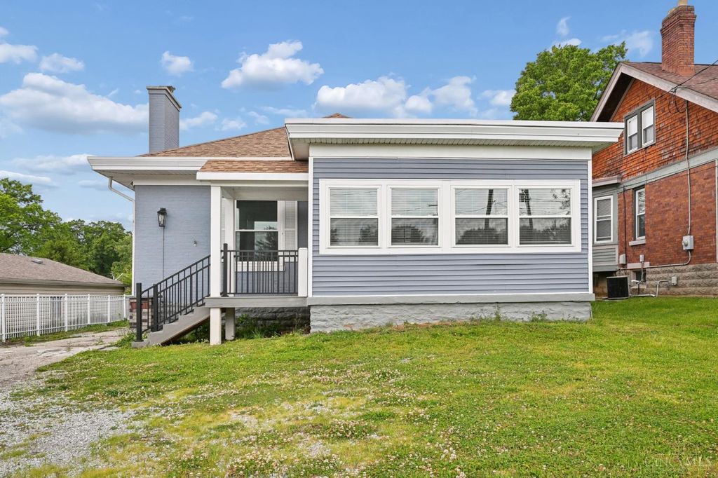 6815 Montgomery Road, Silverton, OH 45236