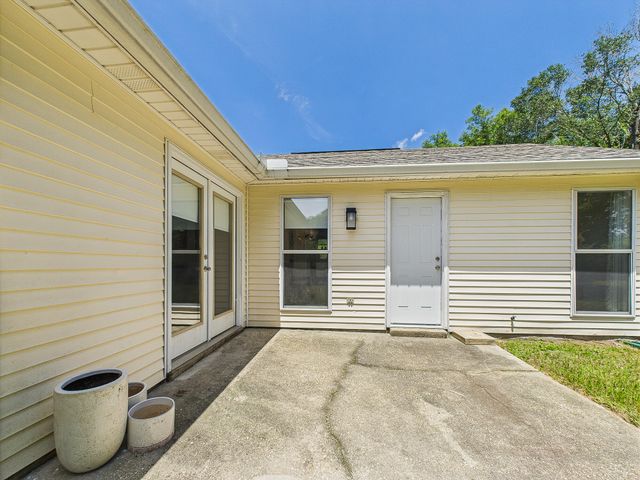 422 John King Road, Crestview, FL 32539