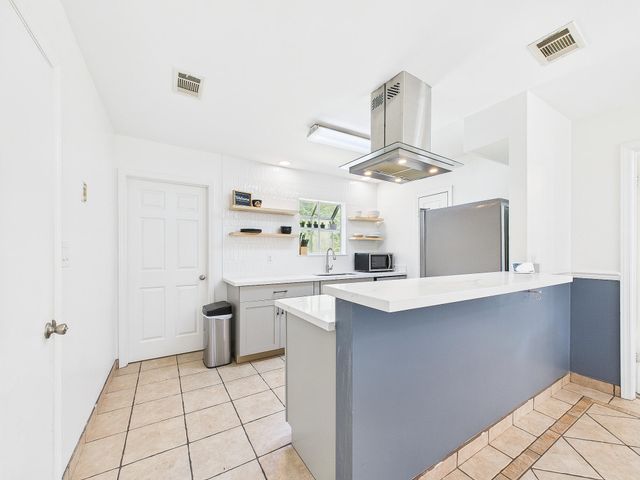 422 John King Road, Crestview, FL 32539