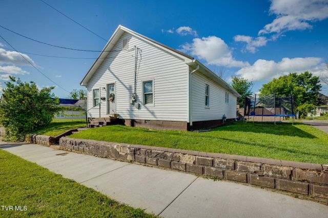 120 Danville Avenue, Bristol, VA 24201