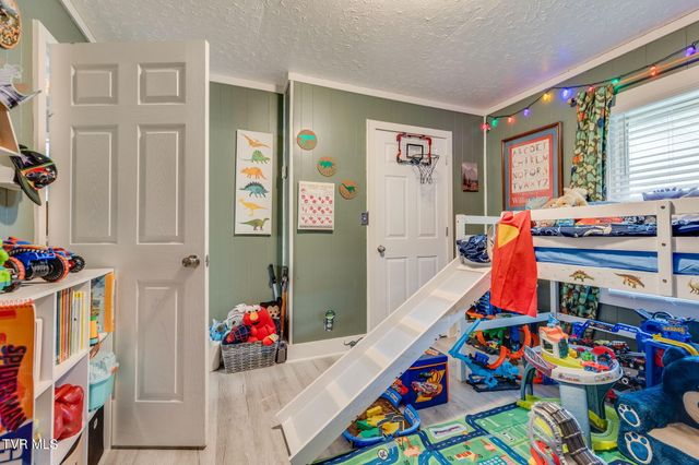 120 Danville Avenue, Bristol, VA 24201
