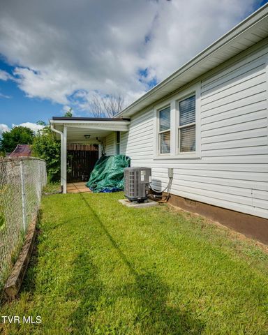 120 Danville Avenue, Bristol, VA 24201