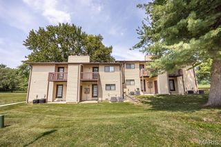 18 Pepperwood Court, Glen Carbon, IL 62034