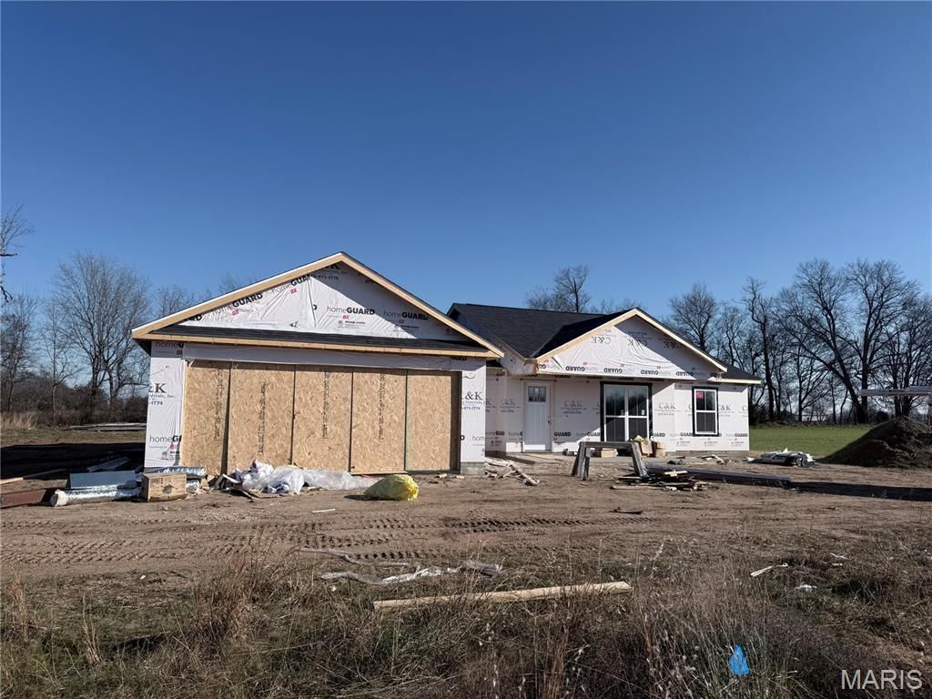 13 Perry Drive, Benton, MO 63736